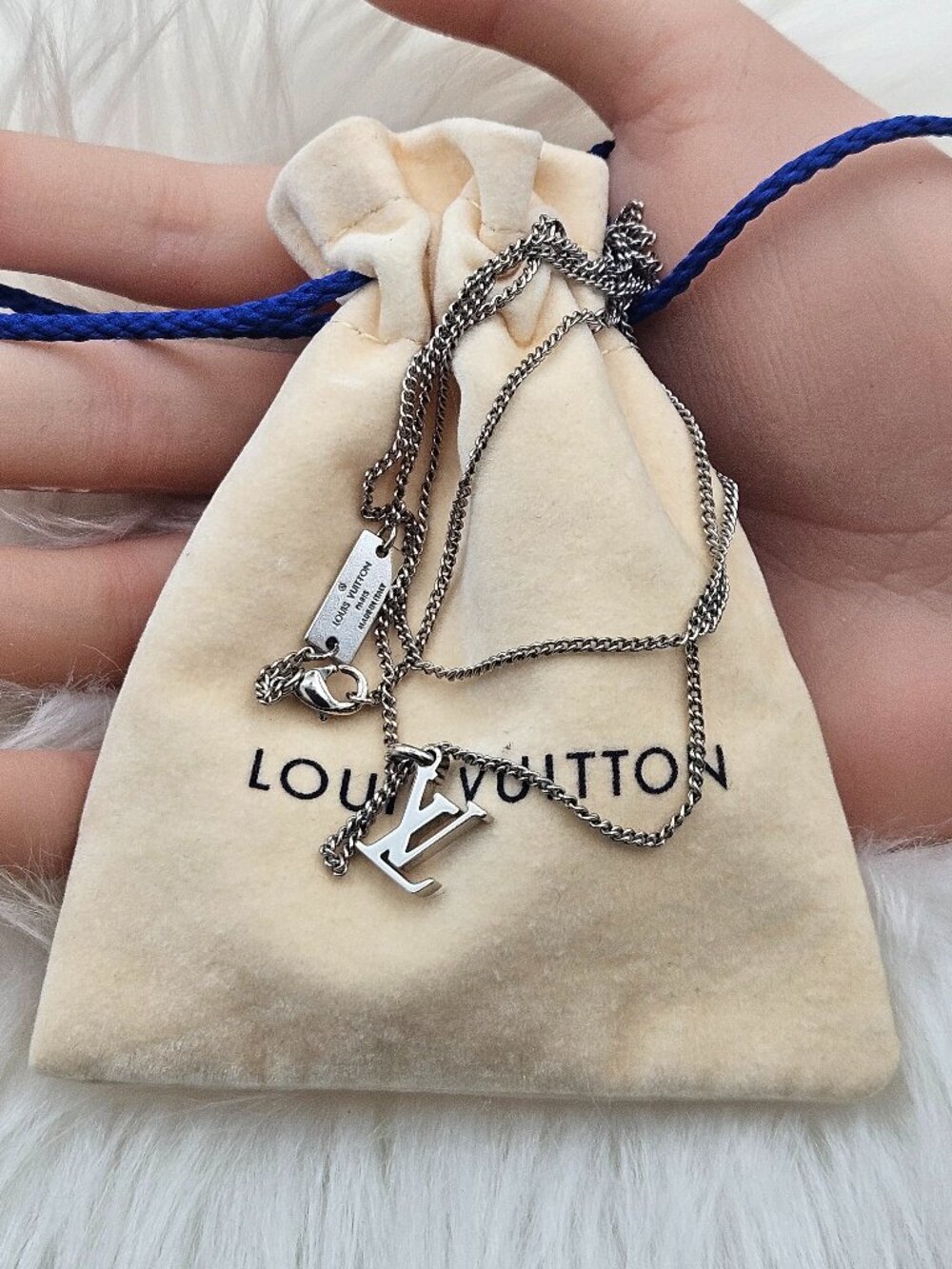 Louis Vuitton Silver-Tone Chain Necklace